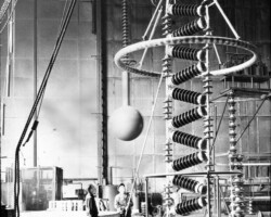 High voltage apparatus High voltage apparatus